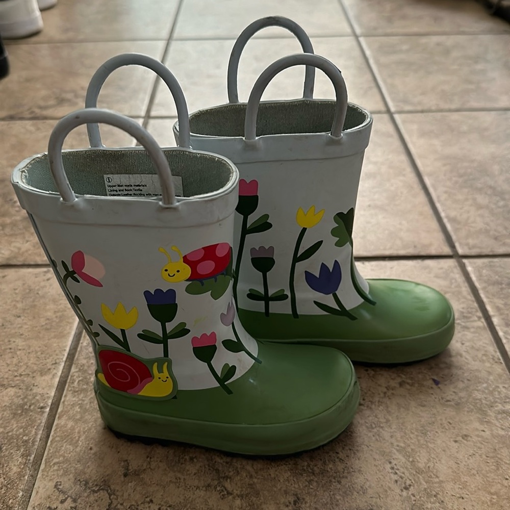 Cat and Jack toddler rain boots